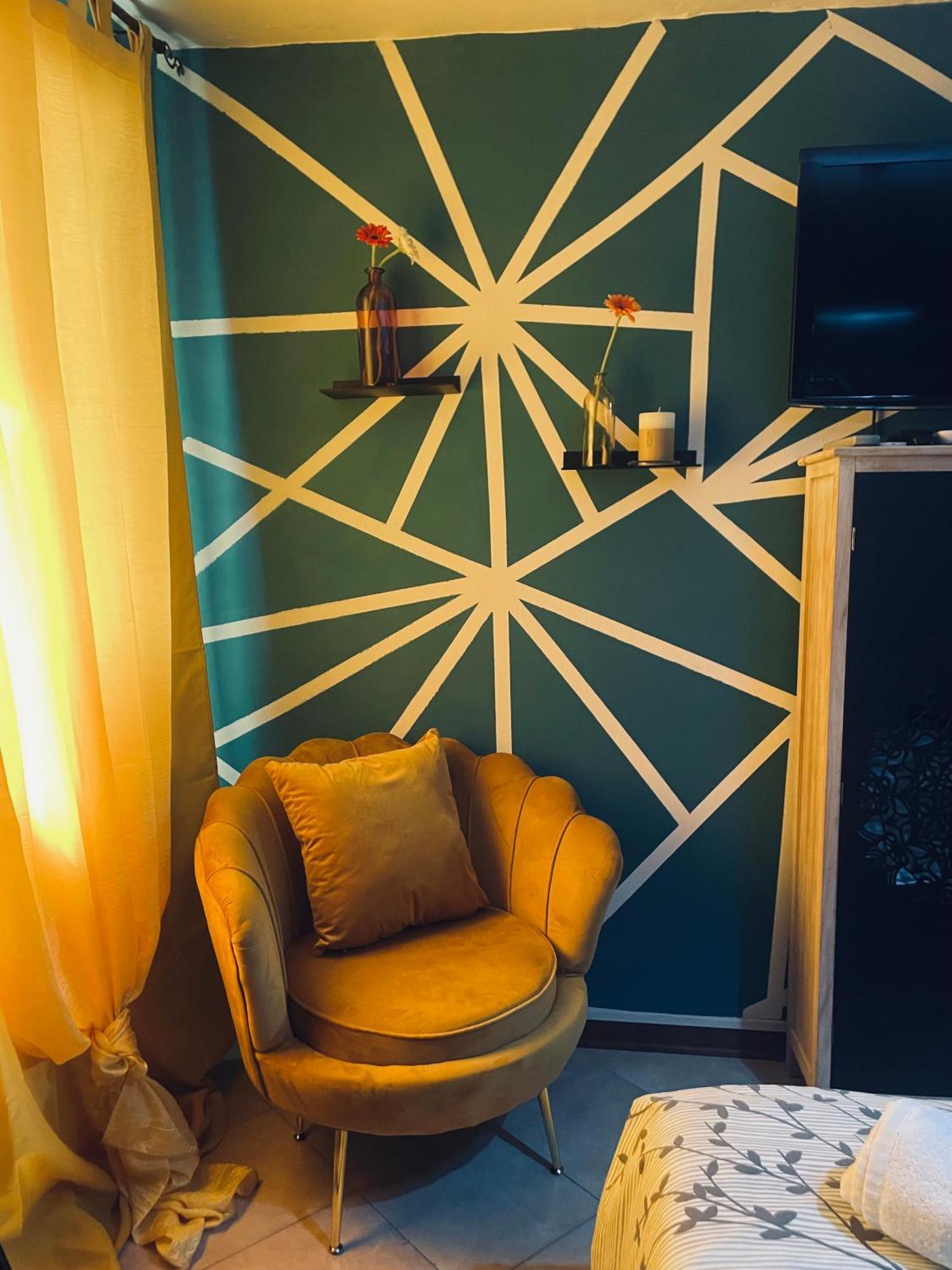 Family House Di Genny E Nicola Small Suite キオッジャ エクステリア 写真