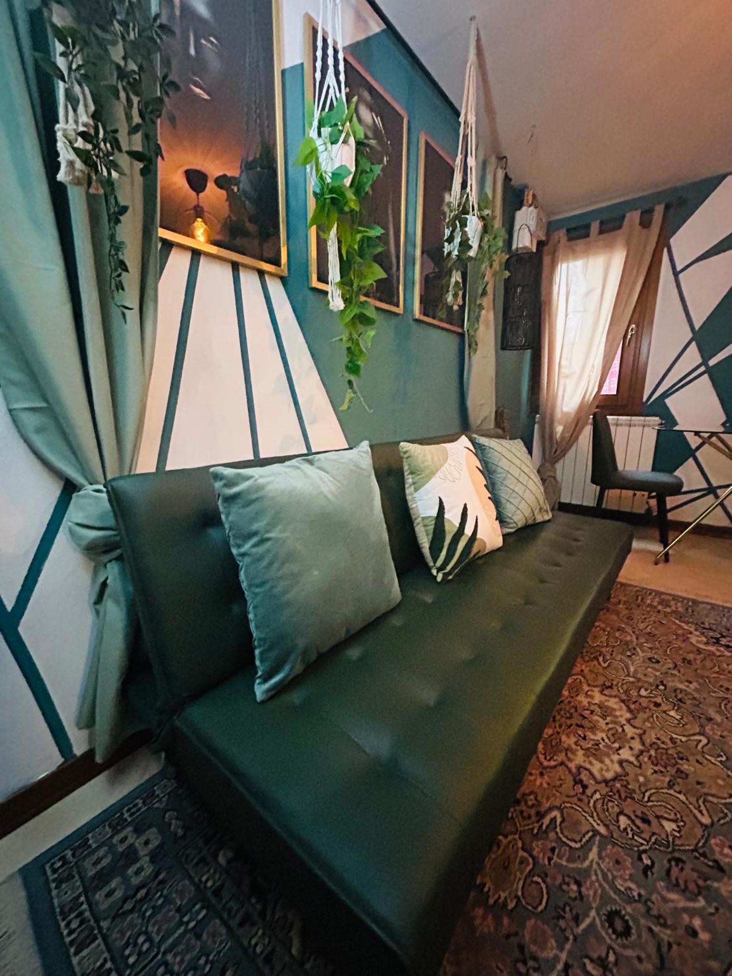 Family House Di Genny E Nicola Small Suite キオッジャ エクステリア 写真