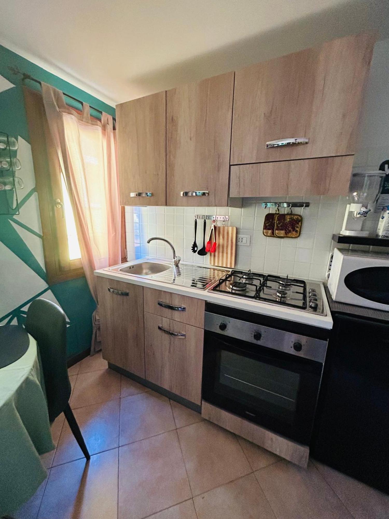 Family House Di Genny E Nicola Small Suite キオッジャ エクステリア 写真