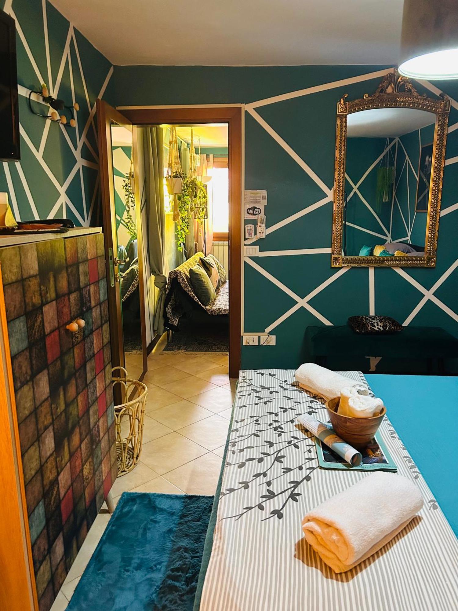 Family House Di Genny E Nicola Small Suite キオッジャ エクステリア 写真